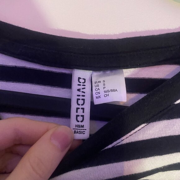 Striped Shirt Oversized Divided - Picture 2 of 3